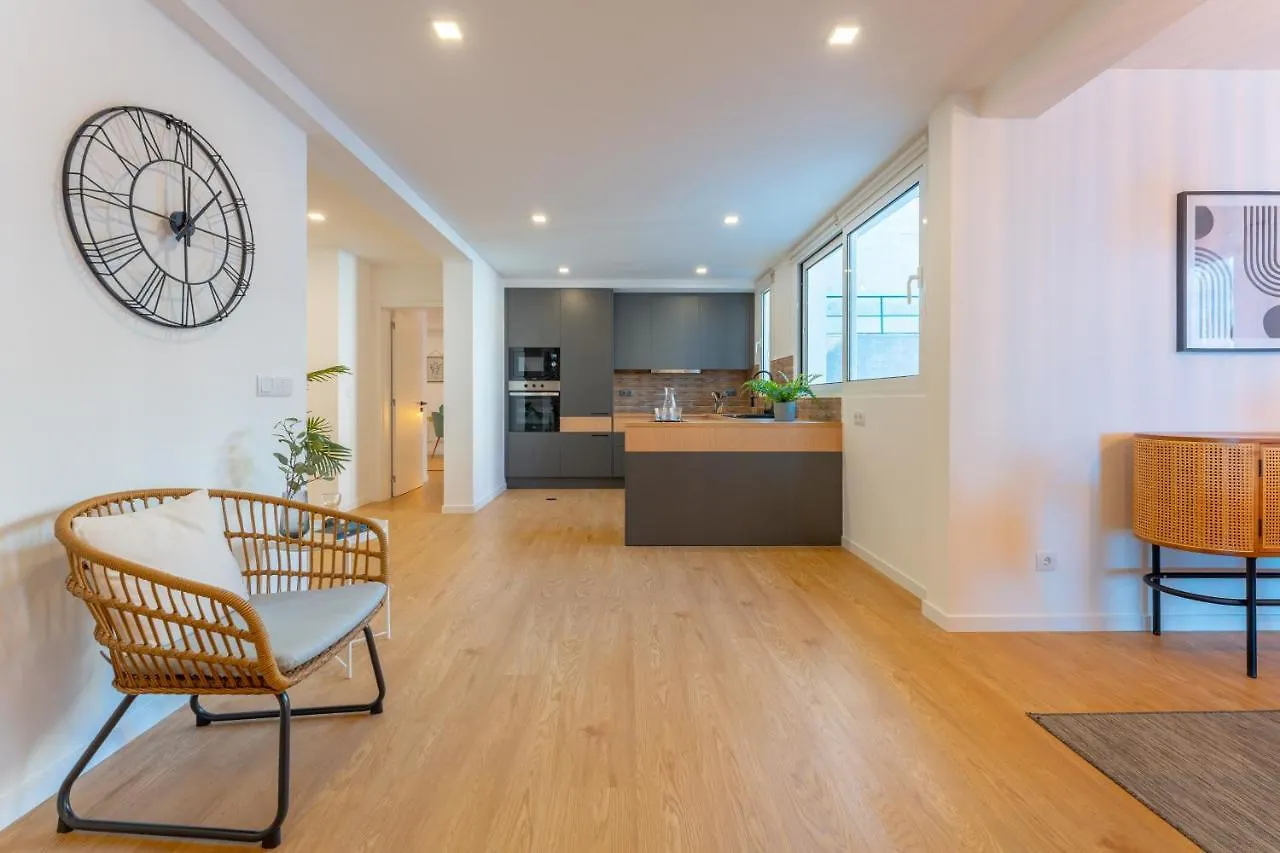 Flh Funchal Spacious Apartment With Balcony