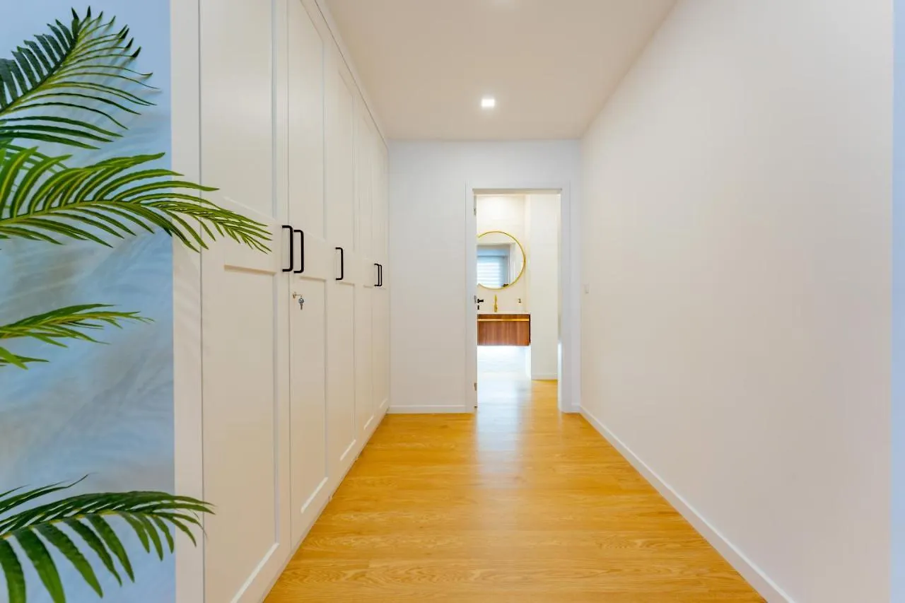 Flh Funchal Spacious Apartment With Balcony  Funchal (Madeira)